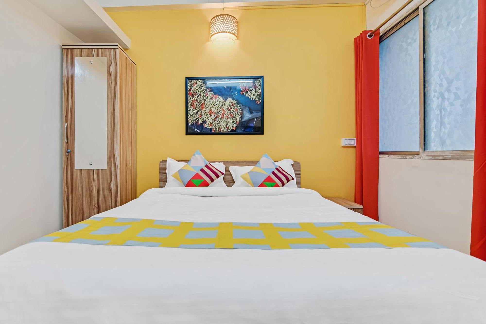 Super Hotel O Saraswati Niwas Vadgaon Budruk Pune Exterior photo