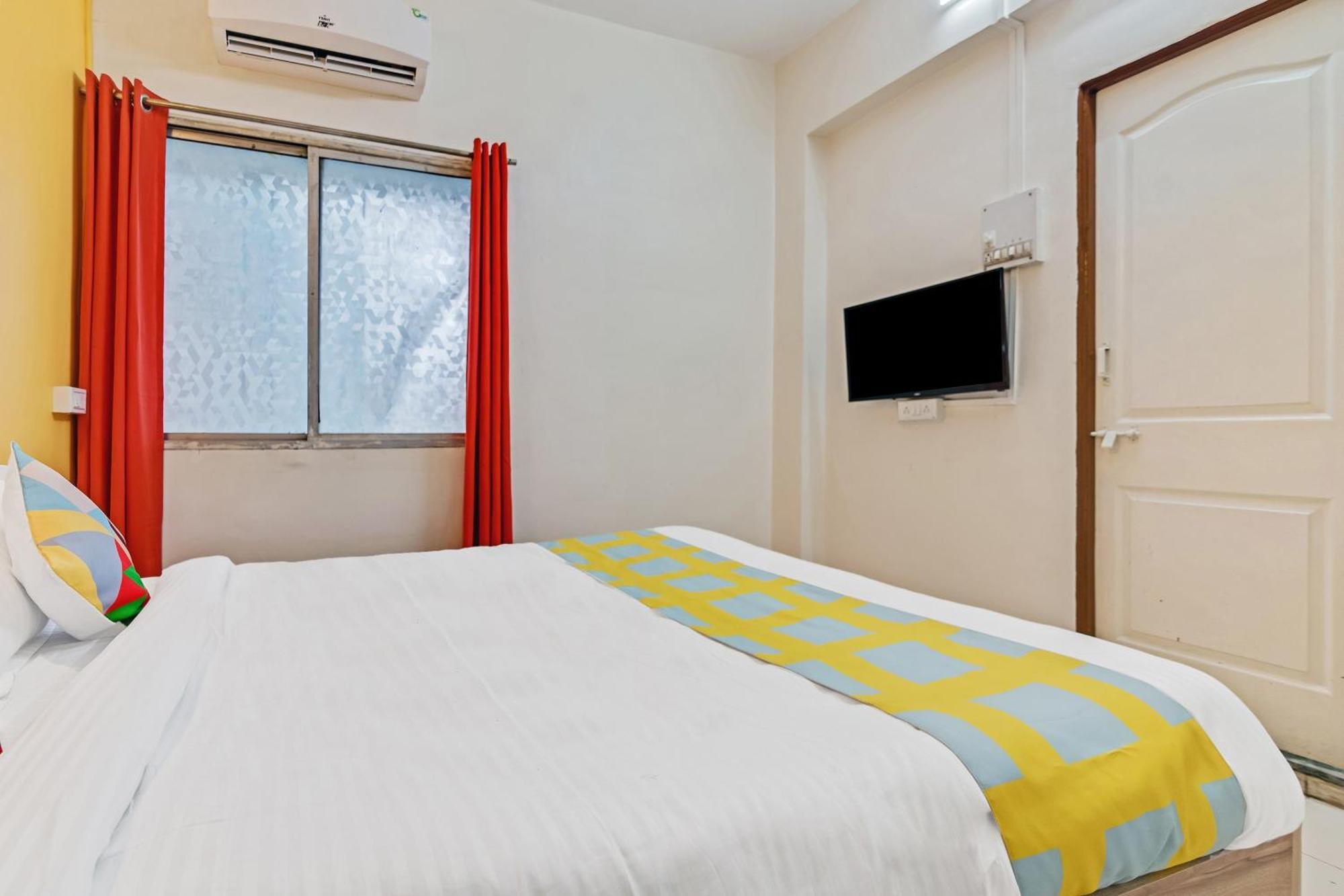 Super Hotel O Saraswati Niwas Vadgaon Budruk Pune Exterior photo